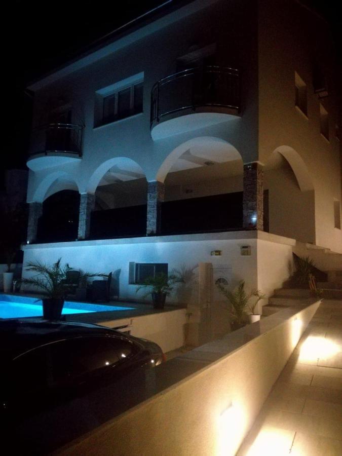 Villa Infinity Pinezići Esterno foto