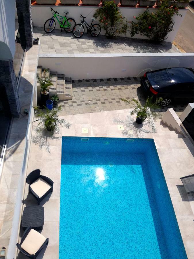 Villa Infinity Pinezići Esterno foto